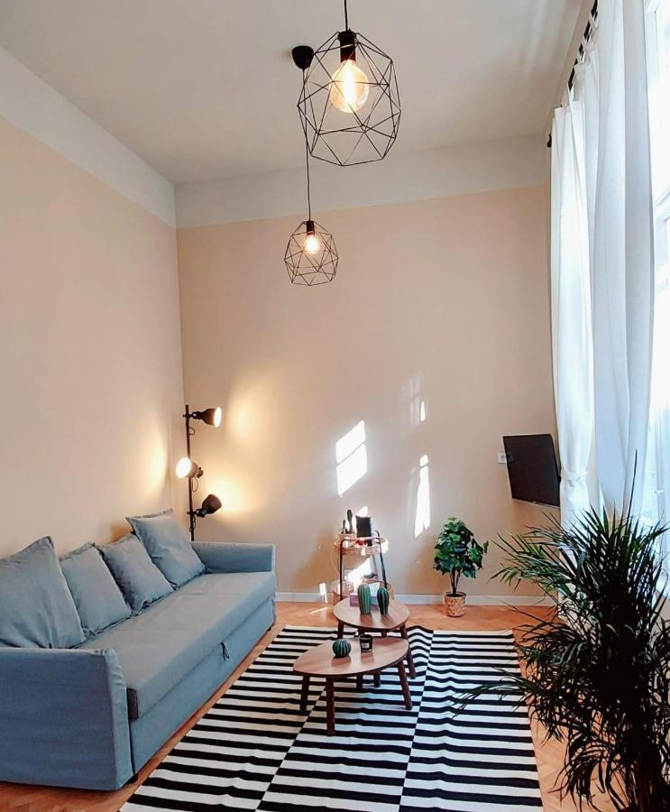 A+ Budapest Downtown Apartments Akacfa Экстерьер фото